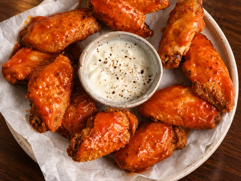 Chicken wings — Chicken wings